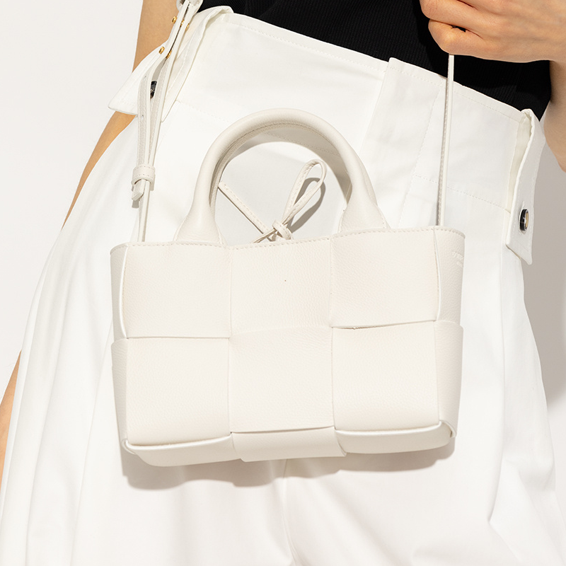 Candy Arco Tote Bag White York Essential