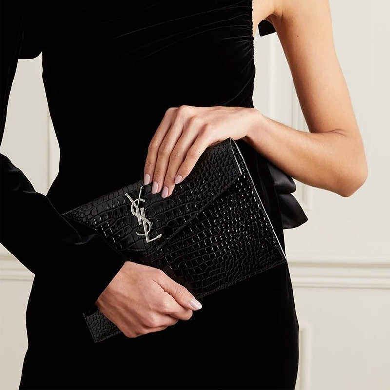 Pochette Uptown Shiny Embossed Crocodile Leather "Silver" York Essential