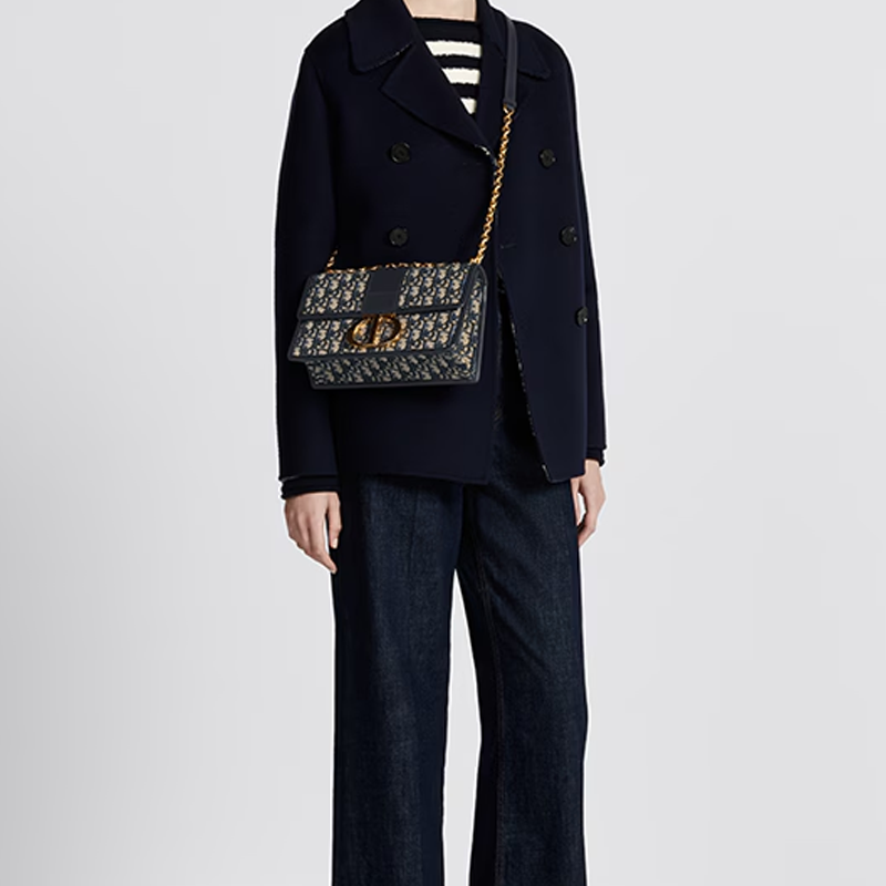 30 Montaigne Chain York Essential