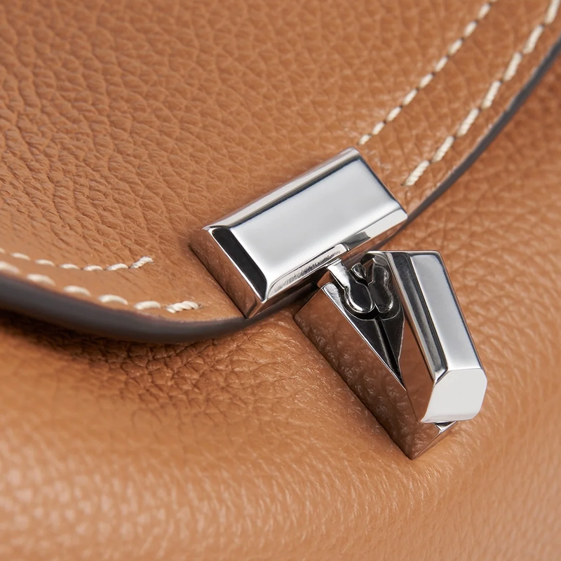 T-Lock Clutch Grained Leather Tan York Essential